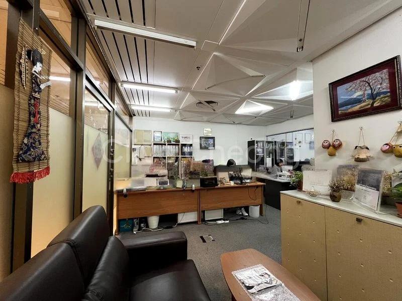 Office for Sale in  Peninsula Shopping Complex - Image 1